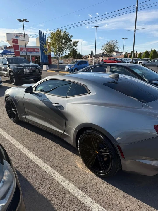 2020 Chevrolet Camaro 6th Gen - Image 9 of 15