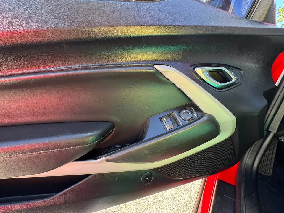 2020 Chevrolet Camaro 6th Gen - Image 15 of 19