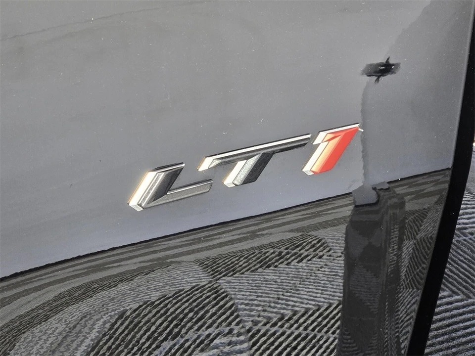 2020 Chevrolet Camaro 6th Gen - Image 6 of 12