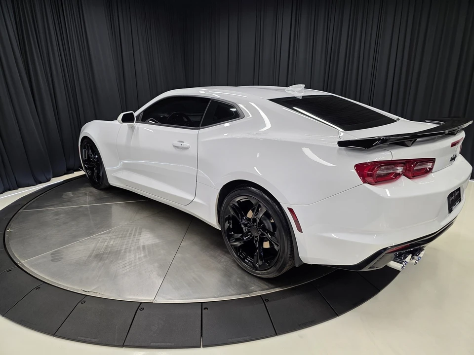 2020 Chevrolet Camaro 6th Gen - Image 10 of 12
