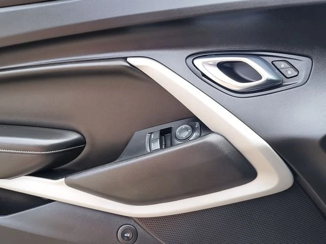 2020 Chevrolet Camaro 6th Gen - Image 9 of 20
