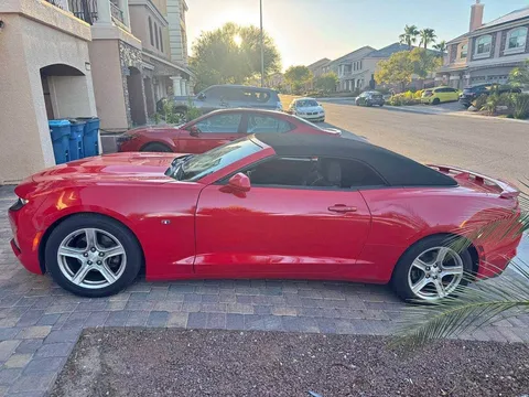 2020 Chevrolet Camaro LT1 Convertible 2D