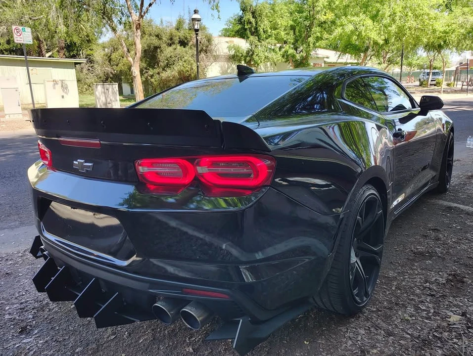 2020 Chevrolet Camaro 6th Gen - Image 2 of 8