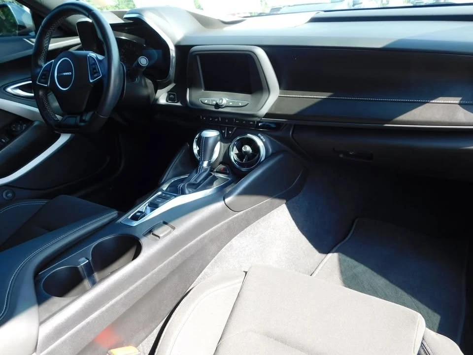 2020 Chevrolet Camaro 6th Gen - Image 17 of 20