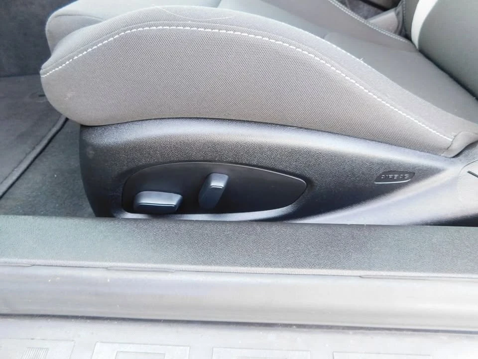 2020 Chevrolet Camaro 6th Gen - Image 13 of 20