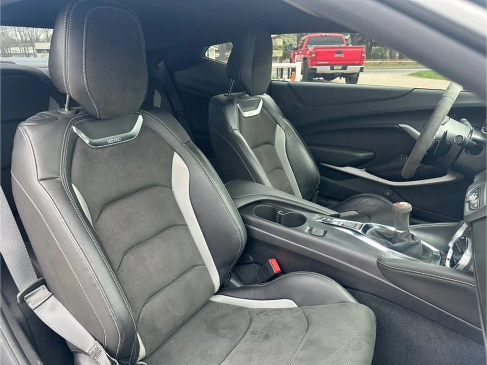 2020 Chevrolet Camaro 6th Gen - Image 13 of 20