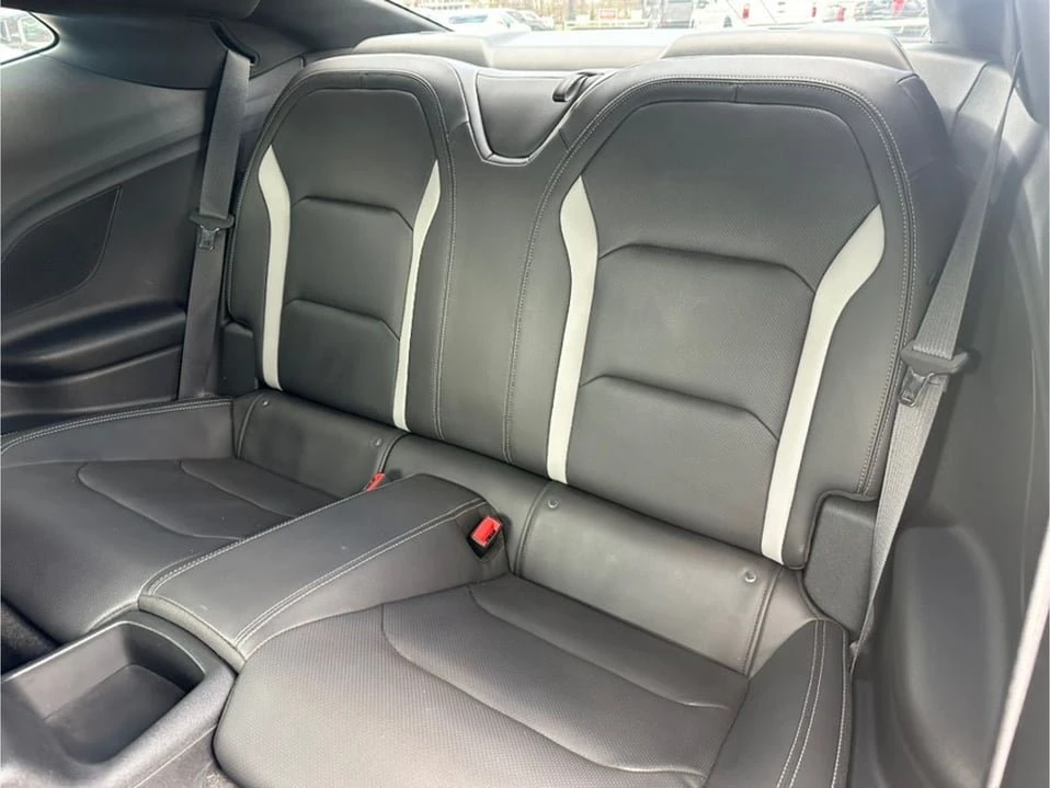 2020 Chevrolet Camaro 6th Gen - Image 15 of 20