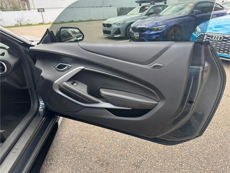 2020 Chevrolet Camaro 6th Gen - Image 10 of 20