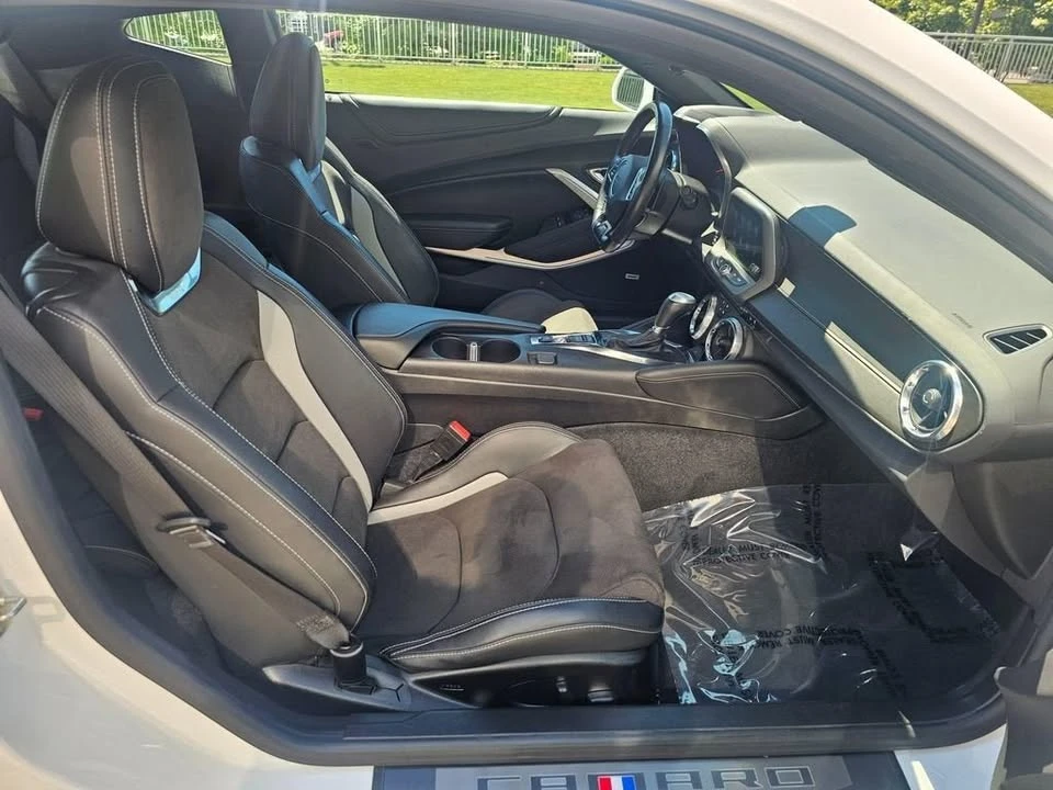 2020 Chevrolet Camaro 6th Gen - Image 9 of 17