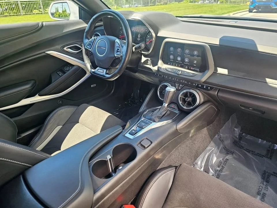 2020 Chevrolet Camaro 6th Gen - Image 8 of 17