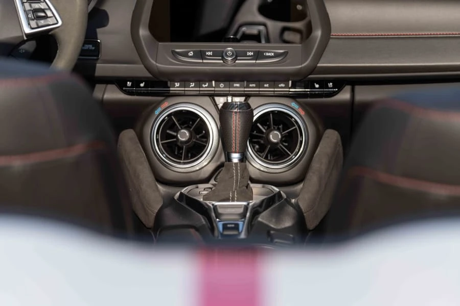 2020 Chevrolet Camaro 6th Gen - Image 27 of 31