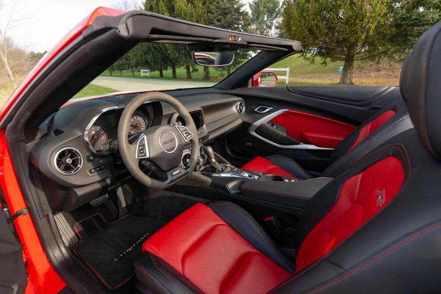 2020 Chevrolet Camaro 6th Gen - Image 24 of 31