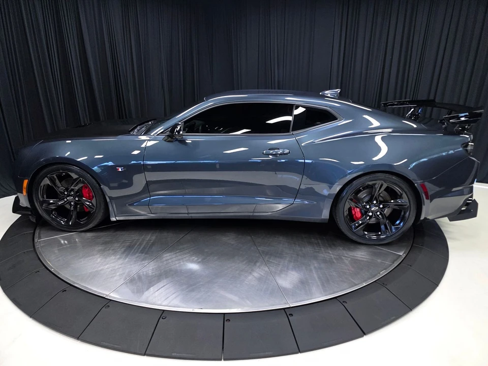 2020 Chevrolet Camaro SS 6th Gen - Image 10 of 31