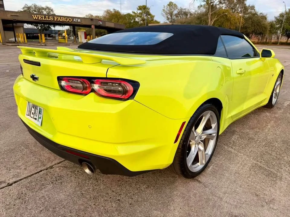 2020 Chevrolet Camaro SS 6th Gen - Image 2 of 11
