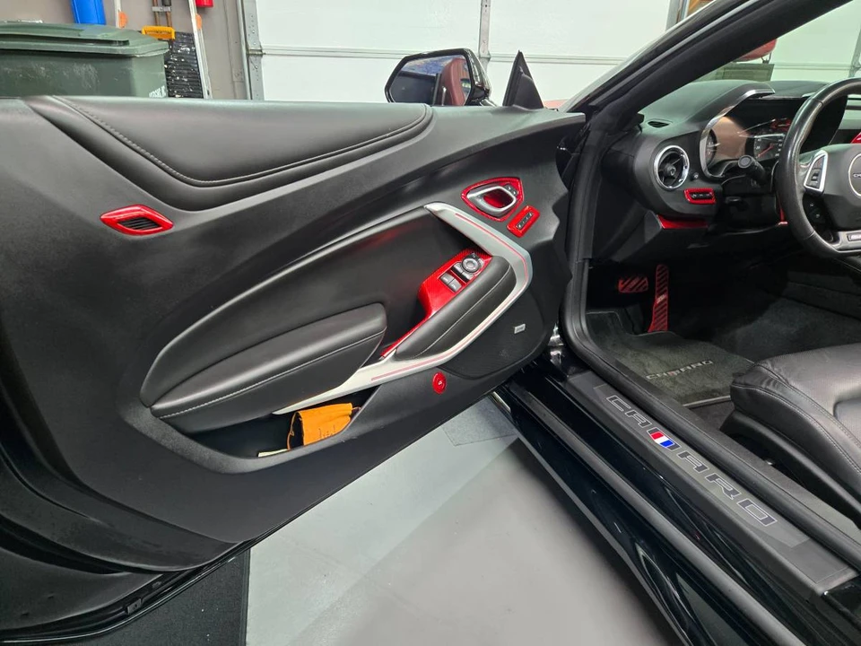 2020 Chevrolet Camaro SS 6th Gen - Image 9 of 11