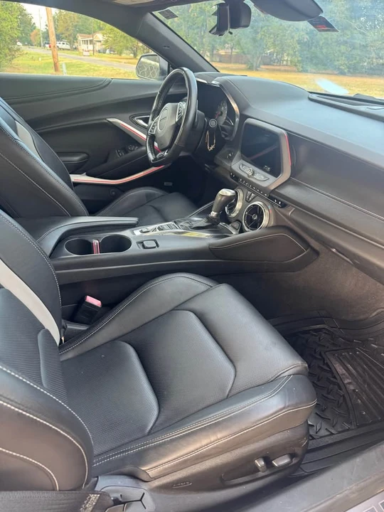2020 Chevrolet Camaro SS 6th Gen - Image 9 of 10