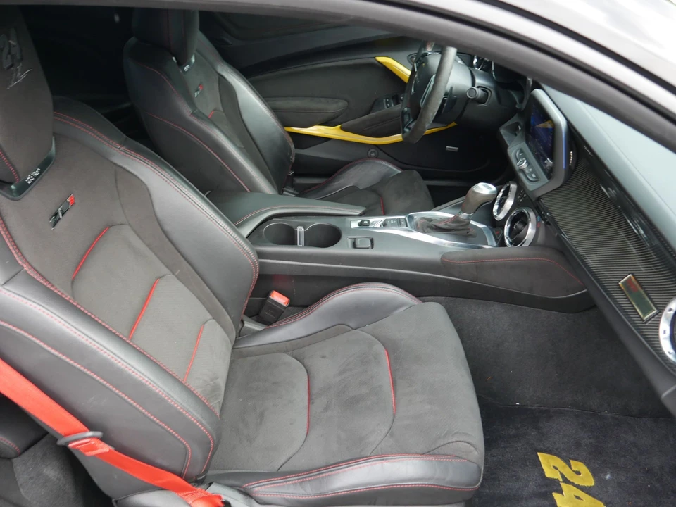 2020 Chevrolet Camaro ZL1 6th Gen - Image 12 of 19