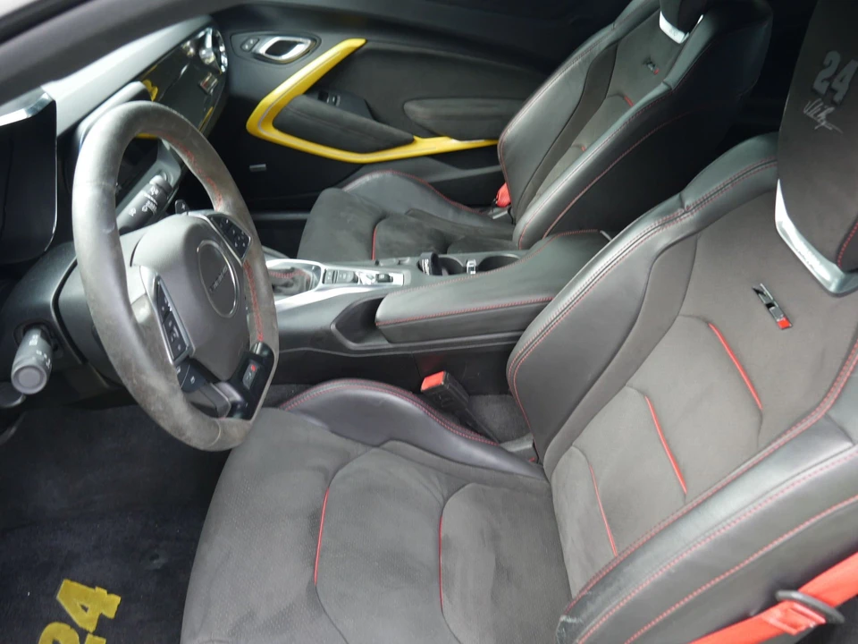 2020 Chevrolet Camaro ZL1 6th Gen - Image 10 of 19