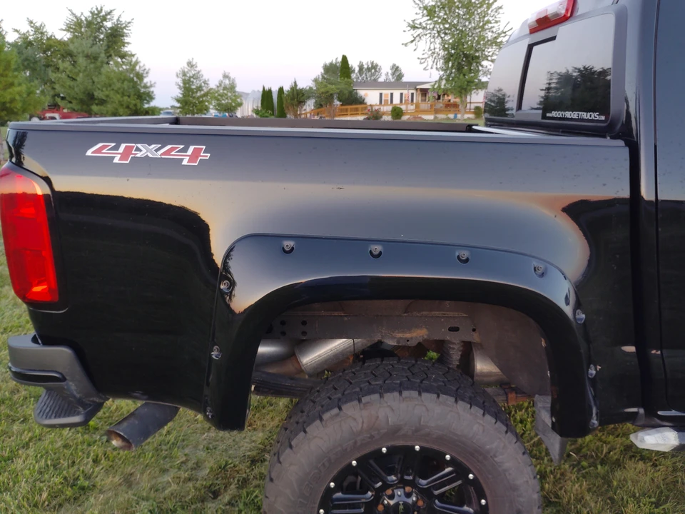 2020 Chevrolet Colorado 2nd Gen - Image 29 of 31