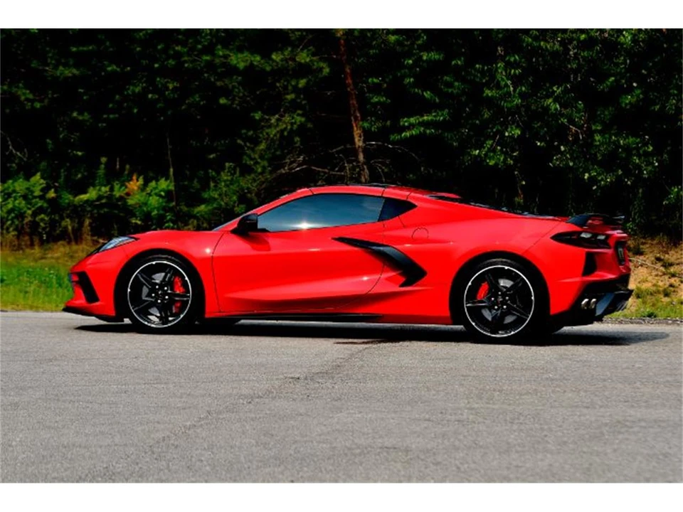 2020 Chevrolet Corvette C8 - Image 9 of 30