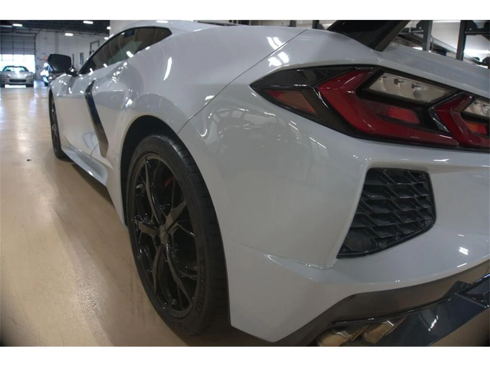 2020 Chevrolet Corvette C8 - Image 19 of 31