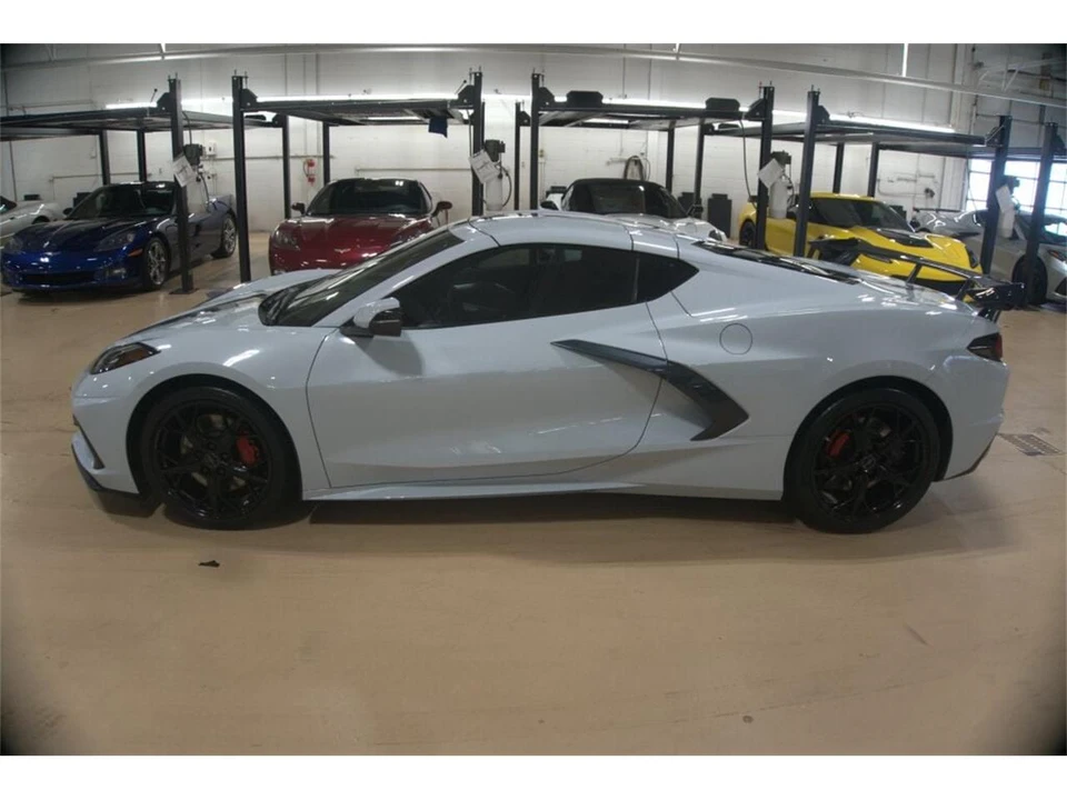 2020 Chevrolet Corvette C8 - Image 2 of 31