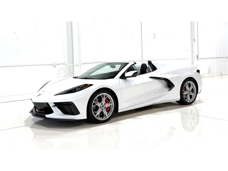 2020 Chevrolet Corvette C8 - Image 27 of 31