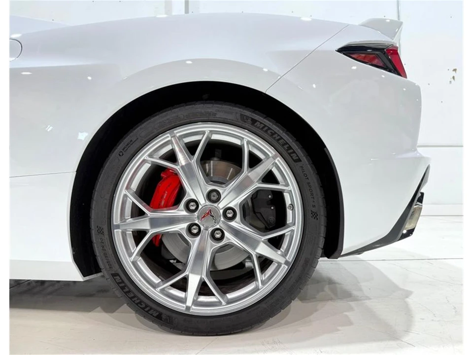 2020 Chevrolet Corvette C8 - Image 20 of 31
