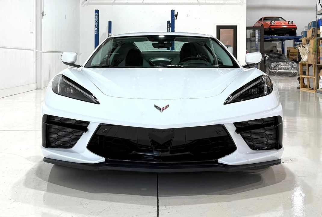 2020 Chevrolet Corvette C8 - Image 8 of 31