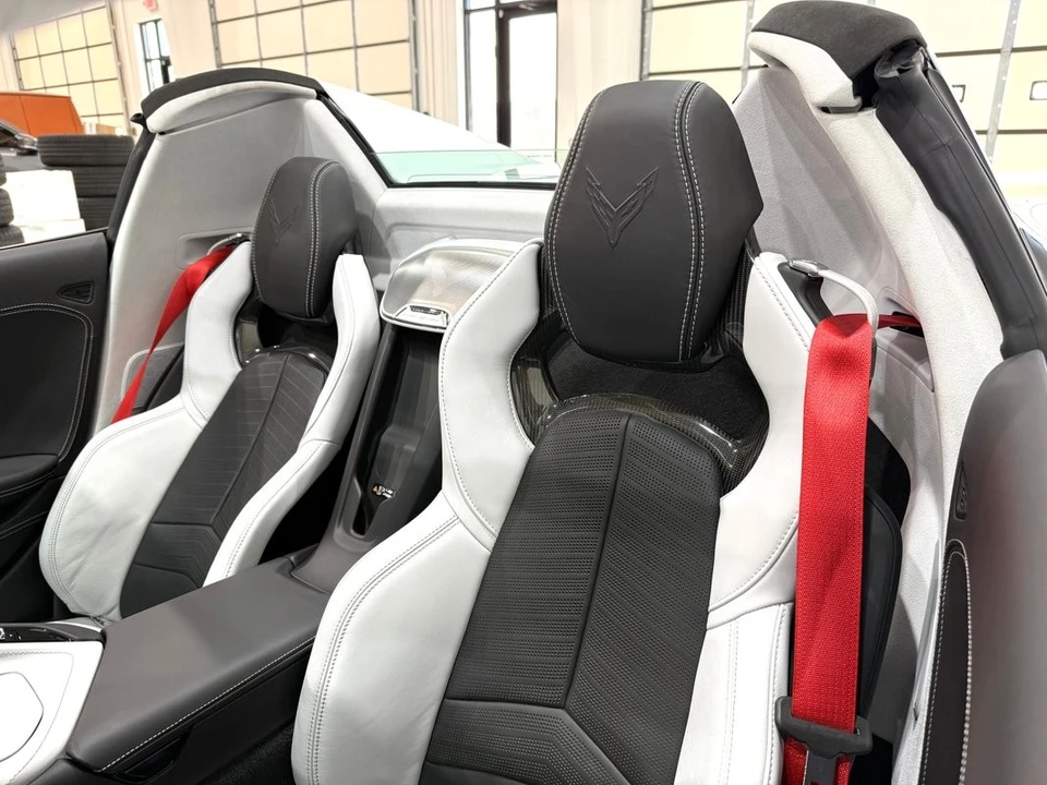 2020 Chevrolet Corvette C8 - Image 17 of 31