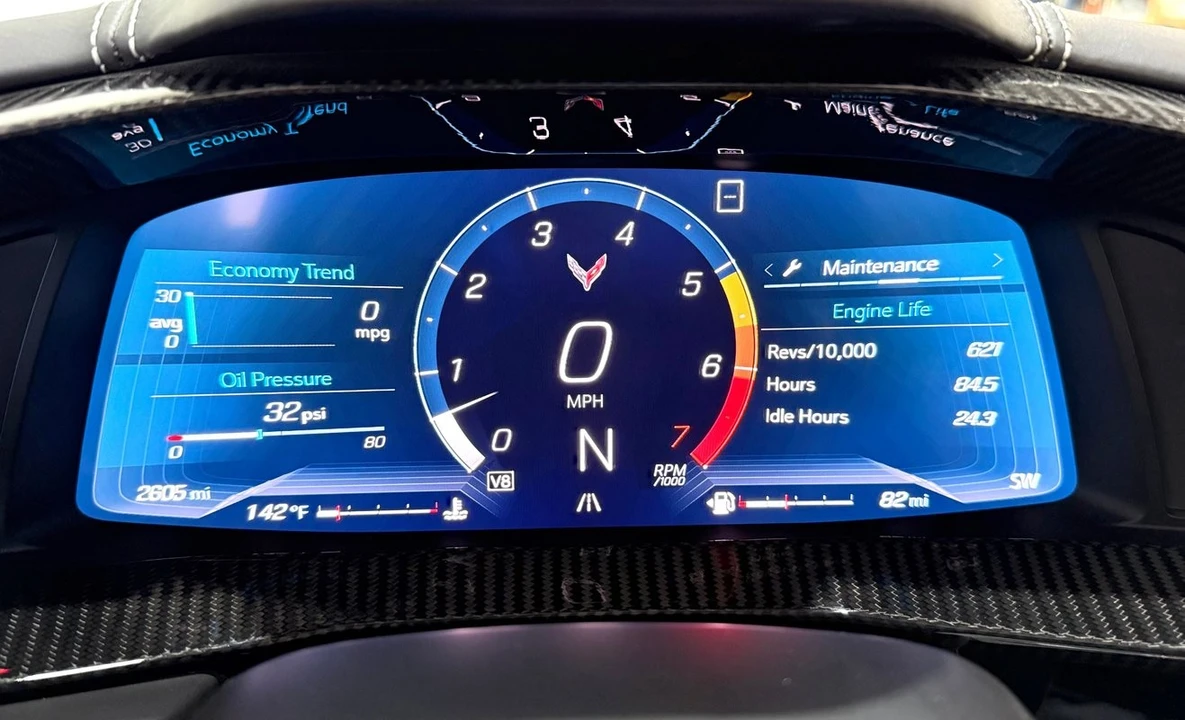 2020 Chevrolet Corvette C8 - Image 14 of 31