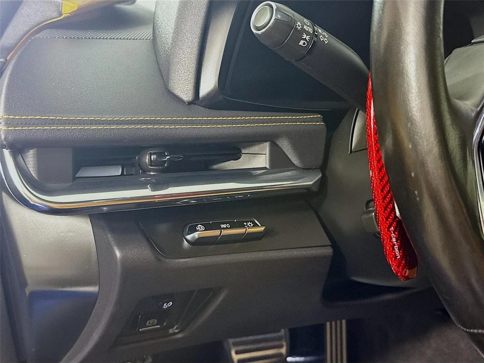2020 Chevrolet Corvette C8 - Image 10 of 21