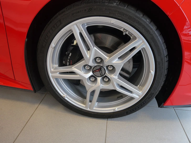 2020 Chevrolet Corvette C8 - Image 6 of 17