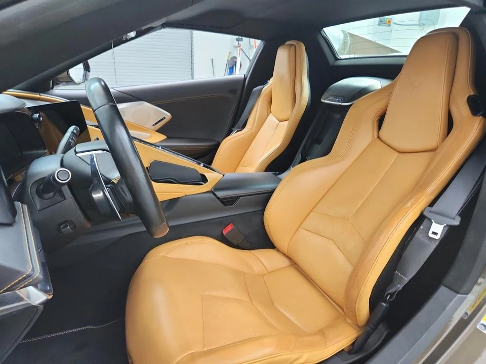 2020 Chevrolet Corvette C8 - Image 14 of 31