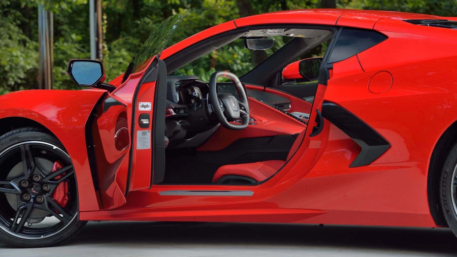 2020 Chevrolet Corvette C8 - Image 17 of 31