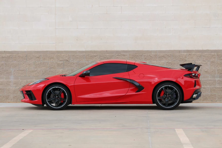 2020 Chevrolet Corvette C8 - Image 2 of 31