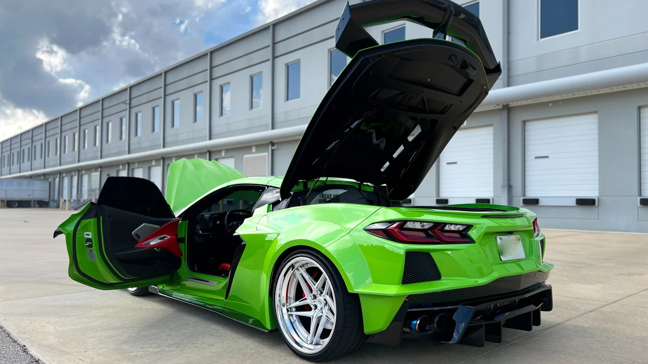 2020 Chevrolet Corvette C8 - Image 15 of 28