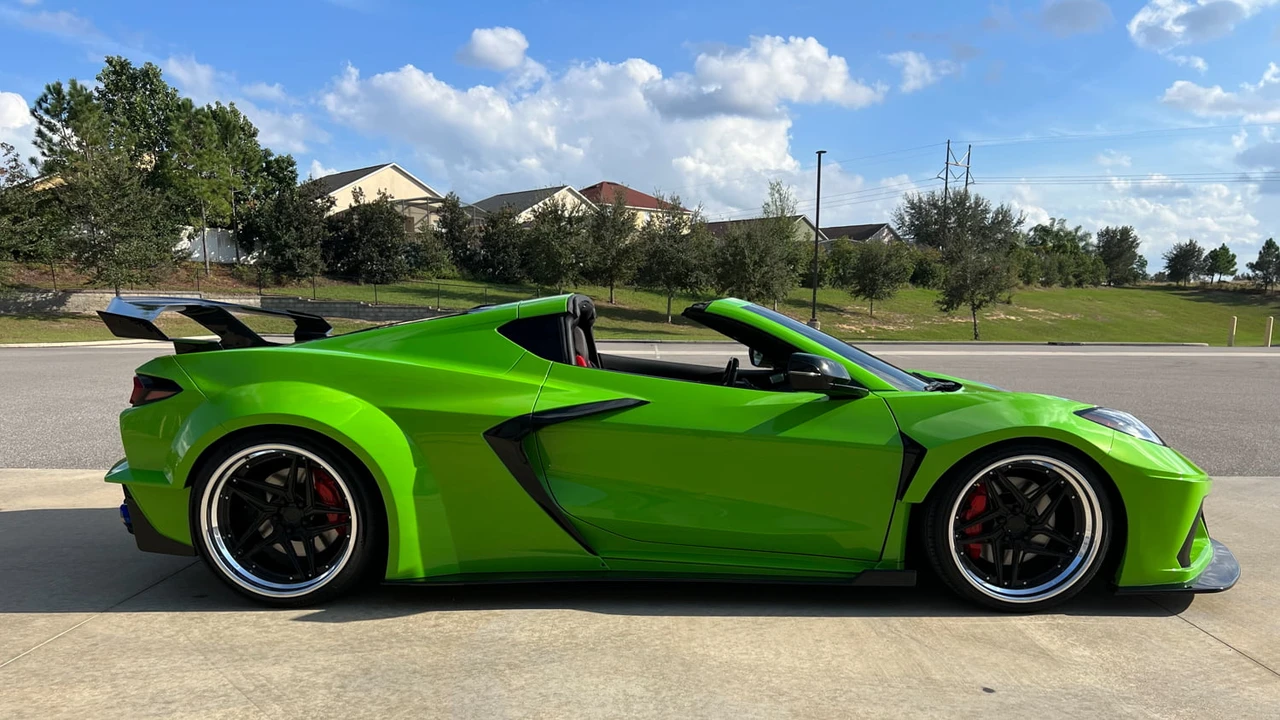 2020 Chevrolet Corvette C8 - Image 2 of 28