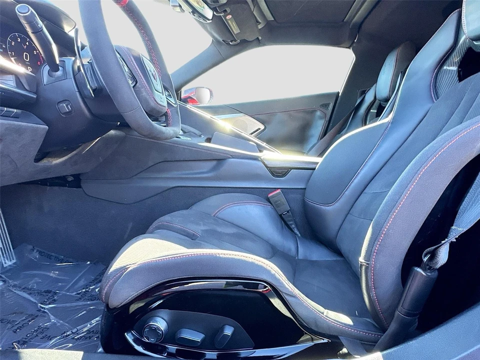 2020 Chevrolet Corvette C8 - Image 18 of 21
