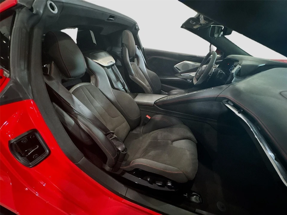 2020 Chevrolet Corvette C8 - Image 18 of 21