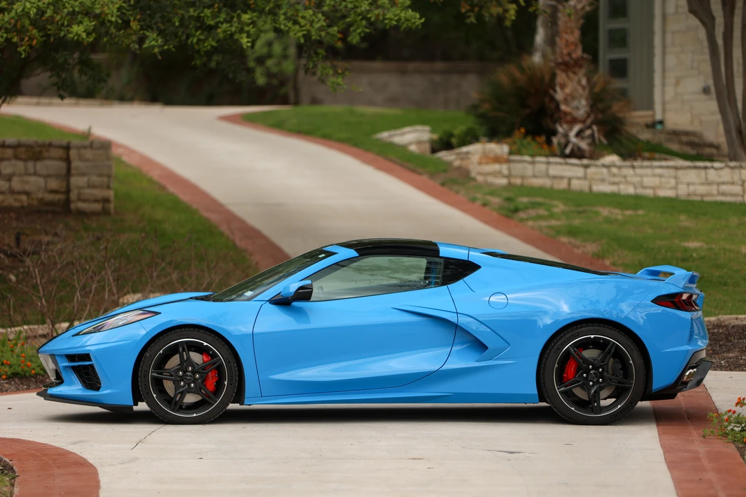 2020 Chevrolet Corvette C8 - Image 9 of 31