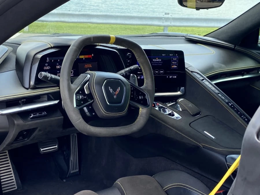 2020 Chevrolet Corvette C8 - Image 20 of 28