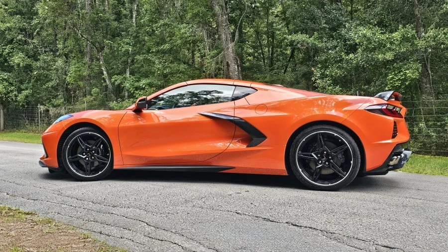 2020 Chevrolet Corvette C8 - Image 2 of 31