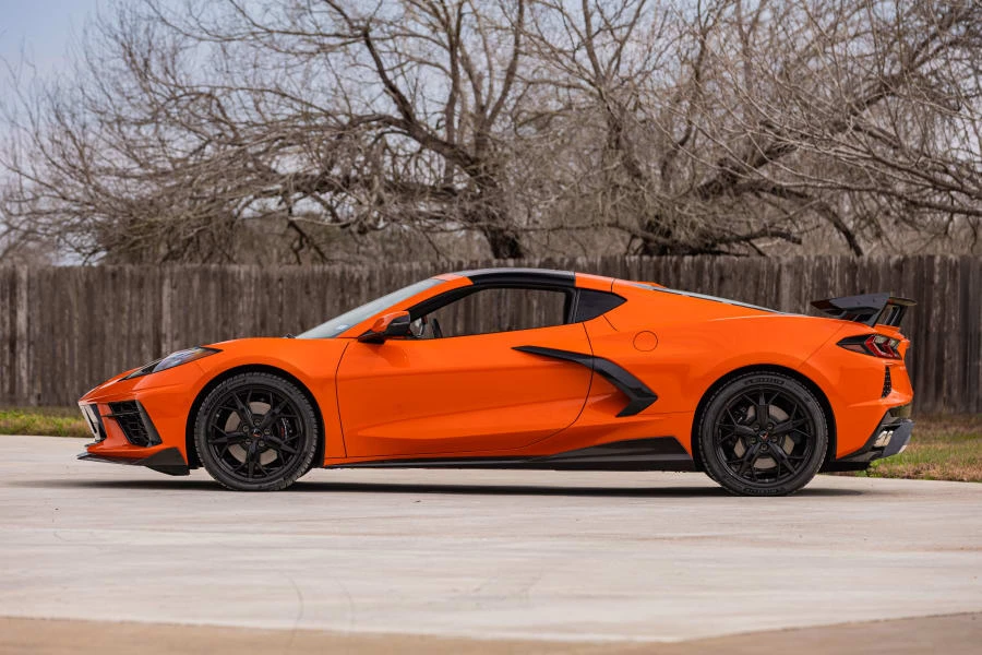2020 Chevrolet Corvette C8 - Image 2 of 31