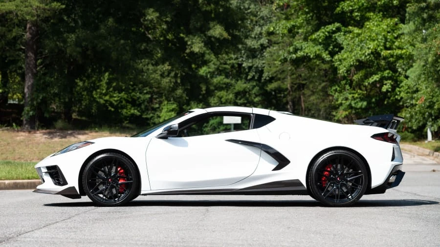 2020 Chevrolet Corvette C8 - Image 2 of 31