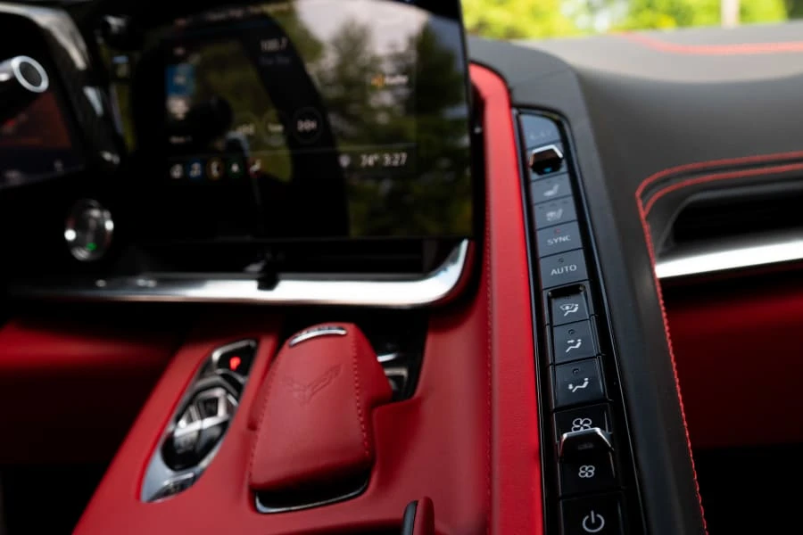 2020 Chevrolet Corvette C8 - Image 9 of 31