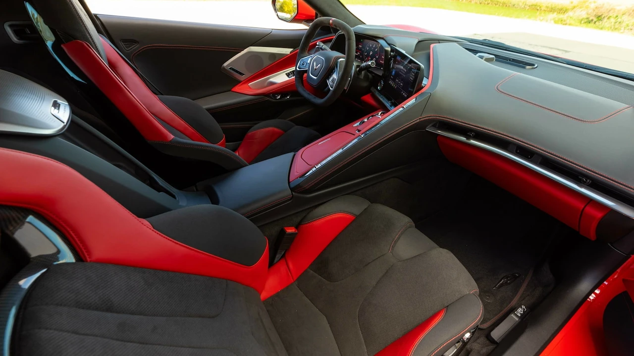 2020 Chevrolet Corvette C8 - Image 5 of 31