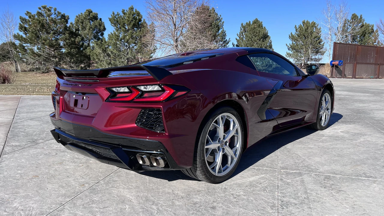 2020 Chevrolet Corvette C8 - Image 2 of 13