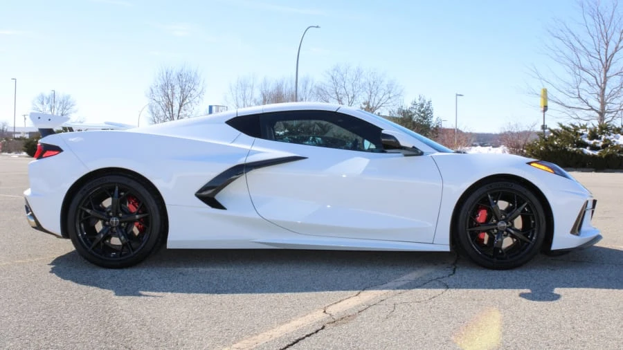 2020 Chevrolet Corvette C8 - Image 2 of 25