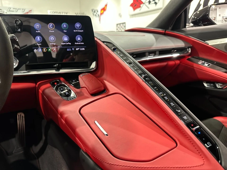 2020 Chevrolet Corvette C8 - Image 15 of 21
